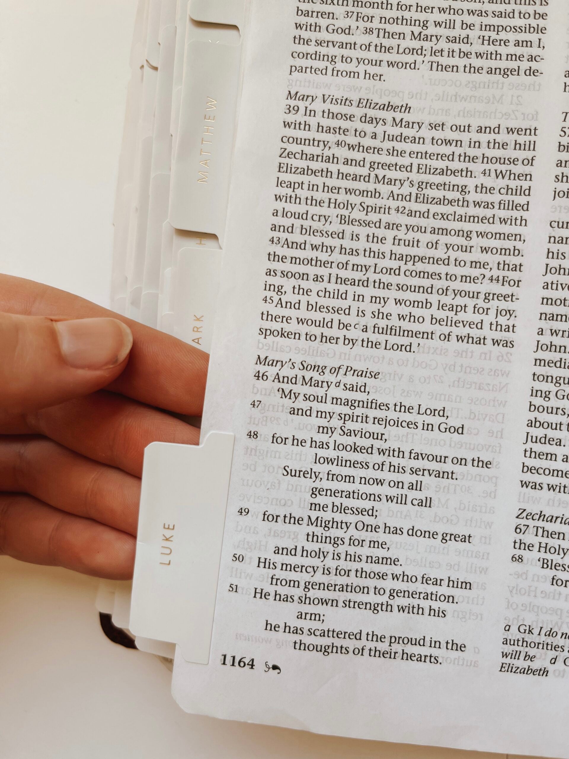 *PRE-ORDER* White + Gold Catholic Bible Tabs