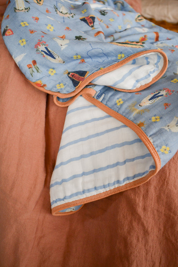 *PRE-ORDER* Blue Marian Deluxe Muslin Quilt